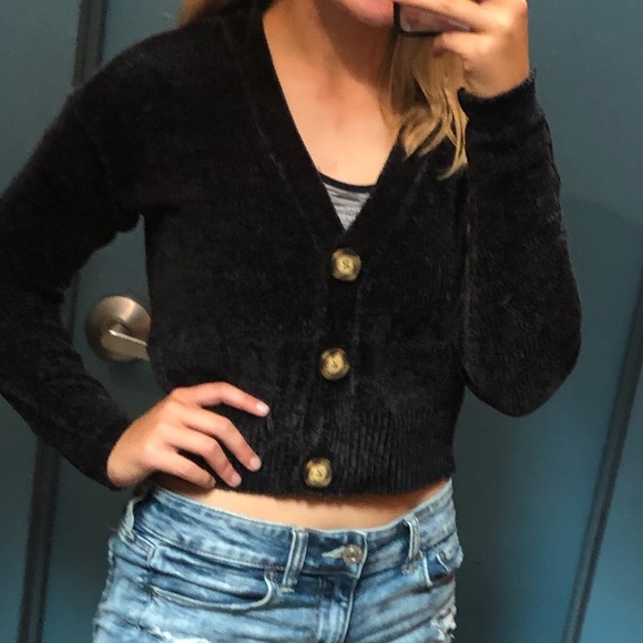 urban outfitters cropped sweater - Picture 1 of 1